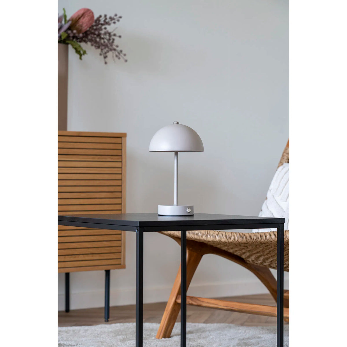 Holt LED Bordlampe - Bordlampe, sand/stål, genopladelig