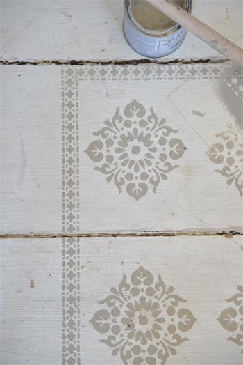 Vintage Paint Stencil - Filigree Motif 9