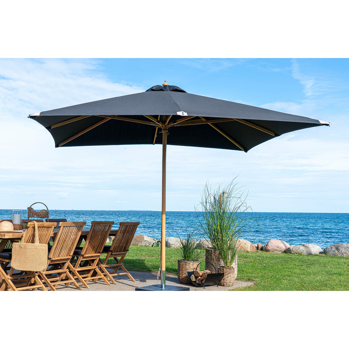 Orlando Parasol - Parasol, træstok, sort, 300x300 cm